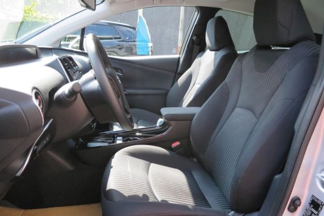 TOYOTA Prius 1.8 Hybrid Premium AWD-i